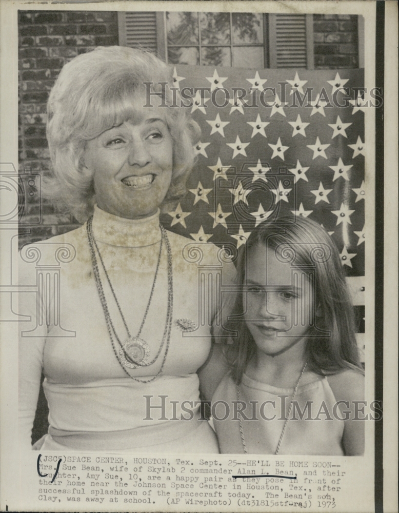 1973 Press Photo Mrs Sue Bean & daughter of astronaut Alan Bean