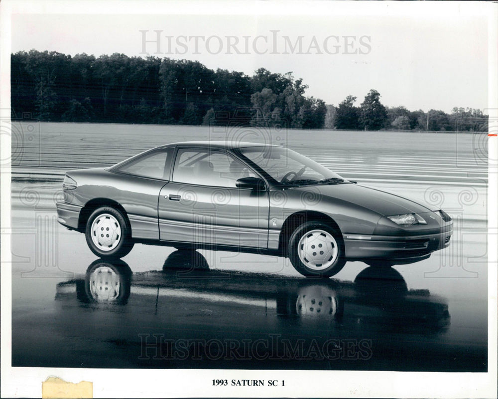 1993 Saturn SC1 Coupe 1992 Original Car Review Print Article J220