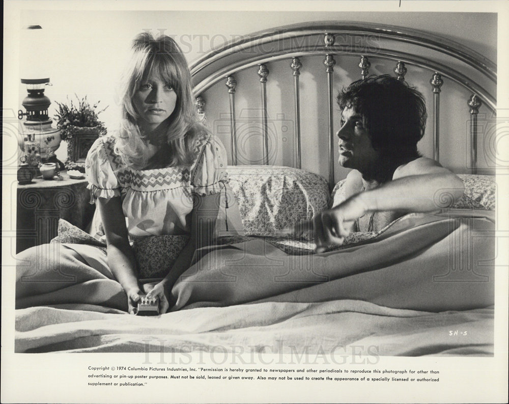 Hawn and Warren Beatty in the film, Shampoo 1975 promo photo print - Historic Images