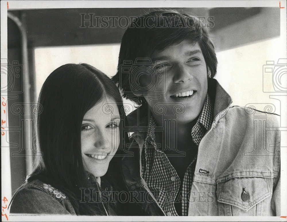 1974 Press Photo Jay Hammer and Jane Actman Guest Star On Mannix ...