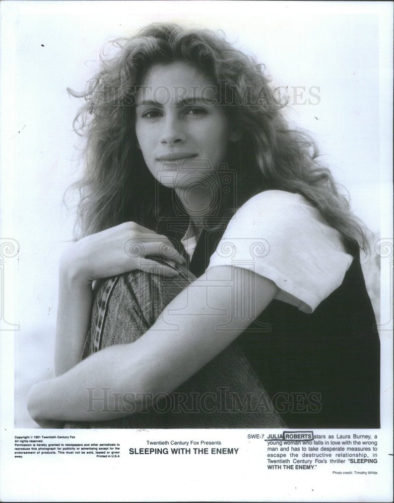 How old was julia roberts in sleeping with the enemy 1991 Press Photo Actress Julia Roberts Sleeping With The Enemy Historic Images