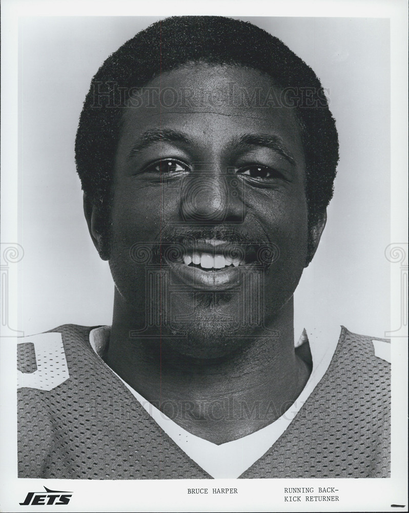 Staten Island Lions - All-time kick returner for the Jets Bruce Harper #42  hanging out with the Lions. 