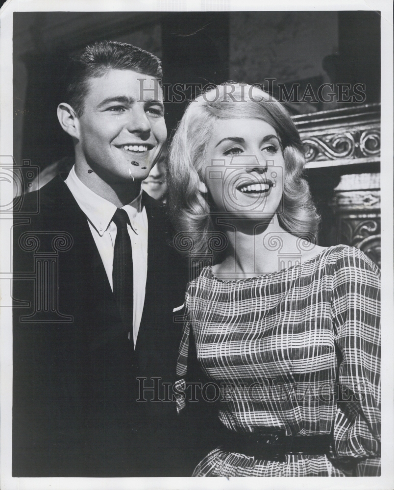 1961 Press Photo Actress Katie Regan on 